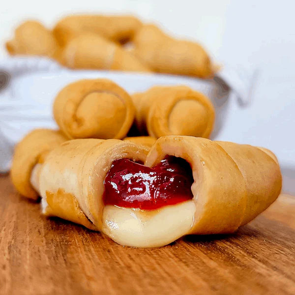 Tequeños Precocidos de Queso Crema y Guayaba - 12 Units | Miranda Deliciosa