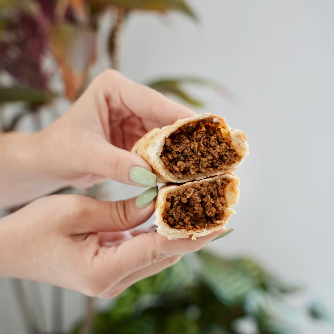 Empanada Argentina de Carne - 6 units | Patagonia Flavors