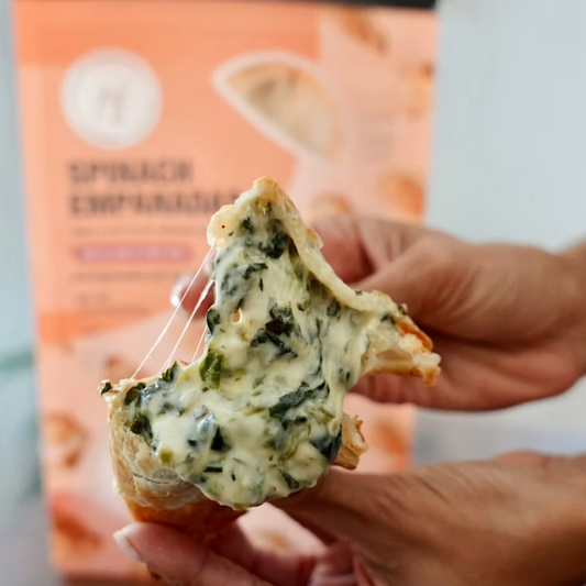 Empanada Argentina de Espinaca - 6 units | Patagonia Flavors