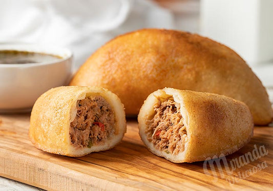 Empanadas Venezolanas 18 Tradicional de Carne Mechada